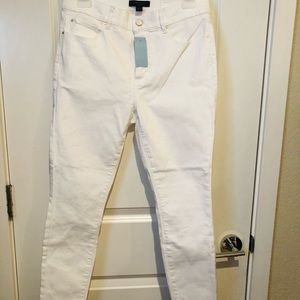 NWT Ann Taylor Petite Skinny White Jeans Size 6